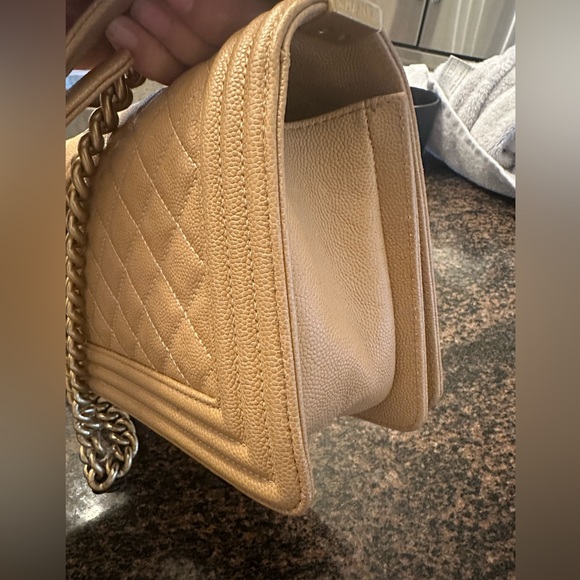 Old medium Chanel boy bag - Picture 9 of 13